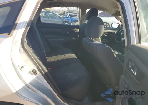 2016 Nissan Altima 2.5 z USA, uszkodzony, nr VIN 1N4AL3AP3GC132306